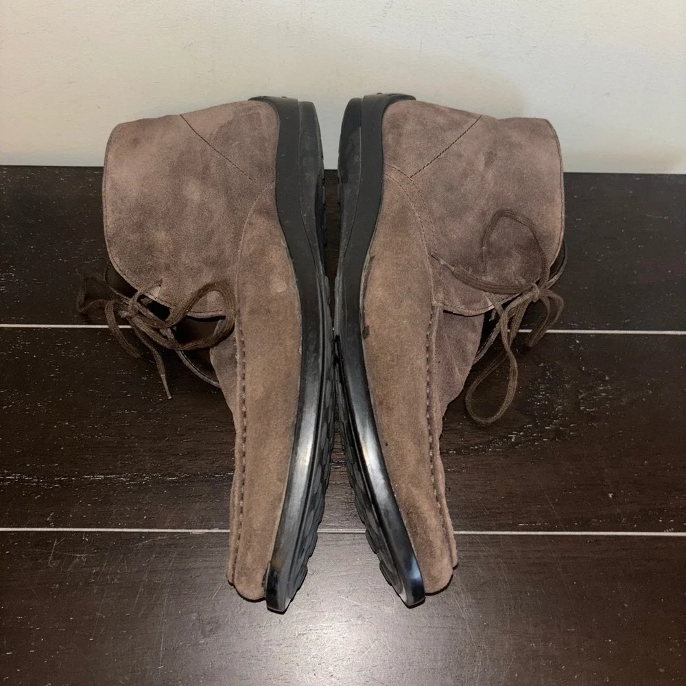 Tods | Mens Size 9.5 US | 42 EU | 8 AUS | Suede Desert Boots |‎ Brown Lace Up